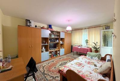 Apartament cu 2 camere decomandat în Aviației - 1