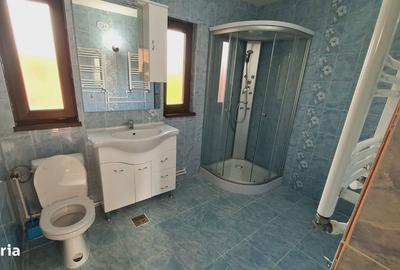 Casă cu 7 camere cu Teren 400 Mp în Holboca - 9