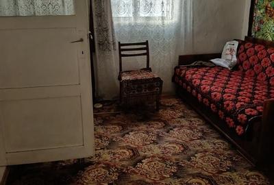 Casă cu 4 camere în Mărăcineni