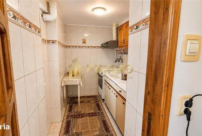 Apartament cu 3 camere decomandat în Obcini