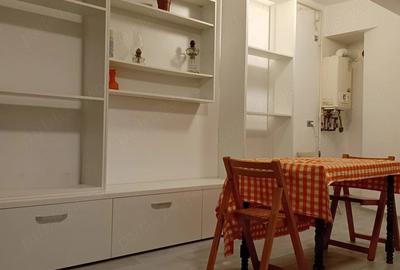 Apartament cu 2 camere decomandat în Central - 4