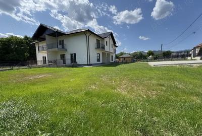 Casă cu 4 camere cu Teren 500 Mp în Bujoreni - 7