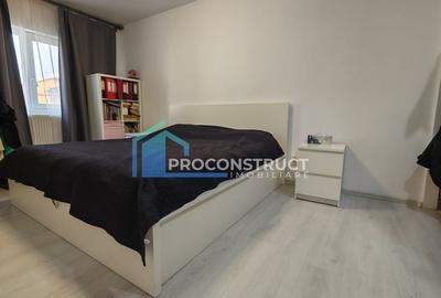 Apartament cu 4 camere decomandat, mobilat în Lipovei