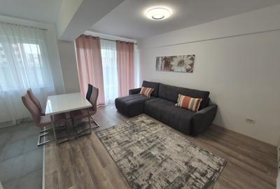 Apartament cu 2 camere semidecomandat în Tractorul