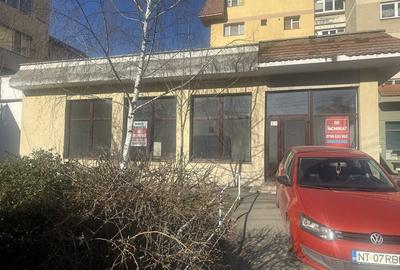 Spațiu comercial, în Central - 4