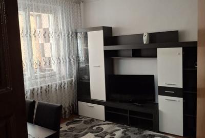 Apartament cu 2 camere semidecomandat în Central - 1