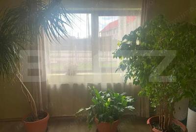 Casă cu 3 camere cu Teren 460 Mp în Central