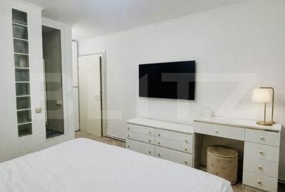 Apartament cu 4 camere în Lipovei