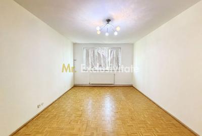 Apartament cu 3 camere decomandat în Trivale