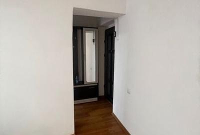 Apartament cu 2 camere în Micro 8 - 4