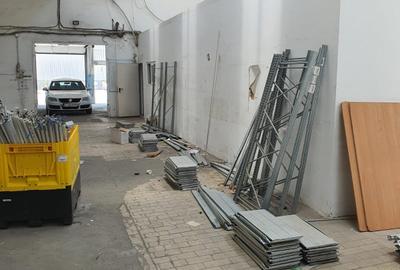 Spațiu industrial, de 1,800 mp, în CET - 9