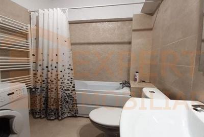 Apartament cu 3 camere decomandat în Tomis II