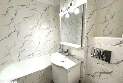 Apartament cu 3 camere decomandat în Ultracentral