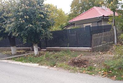 Teren de 1260 mp, în Topraisar