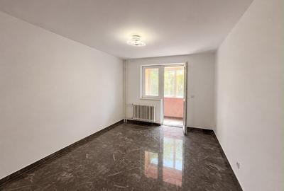 Apartament cu 2 camere decomandat în Berceni