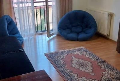 Apartament cu 2 camere semidecomandat, mobilat în Plopilor