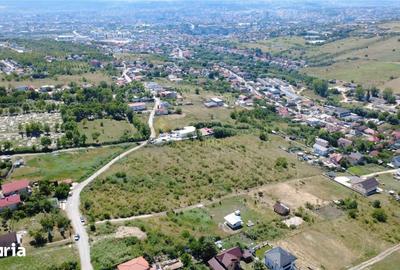 Teren de 16758 mp, în Iris
