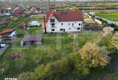 Casă cu 8 camere cu Teren 3000 Mp în Central
