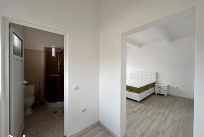 Spațiu comercial, de 1,500 mp, în Central - 12