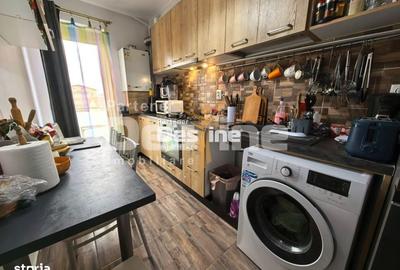 Apartament cu 2 camere decomandat în Valea Adâncă