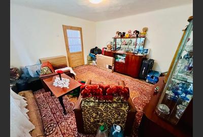 Casă cu 4 camere cu Canalizare în Cocorăștii Mislii - 10