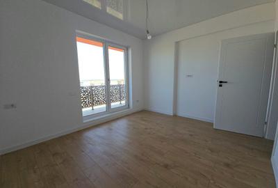 Apartament cu 2 camere decomandat în Dobroești