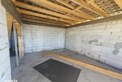 Casă cu 3 camere cu Teren 286 Mp în Central