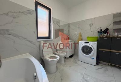 Duplex cu 3 camere cu Canalizare în Sânmihaiu Român - 13