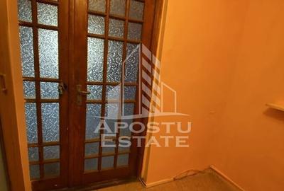 Garsonieră semidecomandată în Buziașului - 2