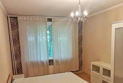 Apartament cu 2 camere în Complex Studențesc