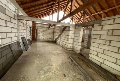 Casă cu 6 camere cu Teren 500 Mp în Central - 3