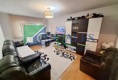 Apartament cu 3 camere decomandat, mobilat în Fabric