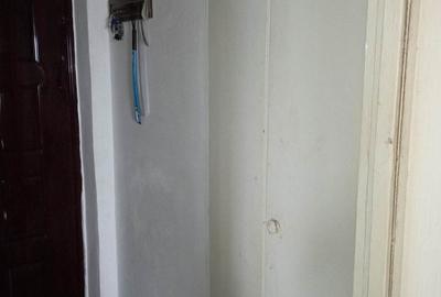 Apartament cu 2 camere decomandat în Carei