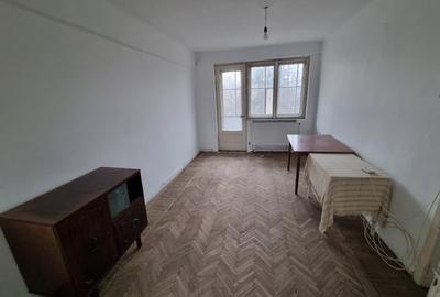 Apartament cu 2 camere nedecomandat în Vest - 1