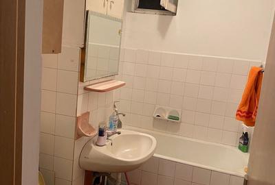 Apartament cu 3 camere decomandat în Triaj - 2
