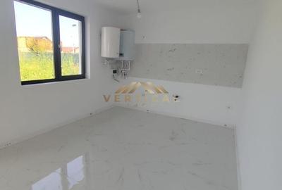 Casă cu 3 camere în Berceni - 3