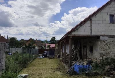 Casă cu 4 camere în Grid