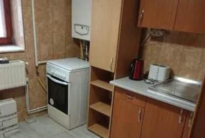 Garsonieră decomandată, mobilată în Schei - 1