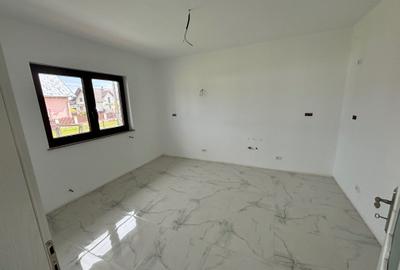 Casă cu 4 camere în Dărmănești - 6