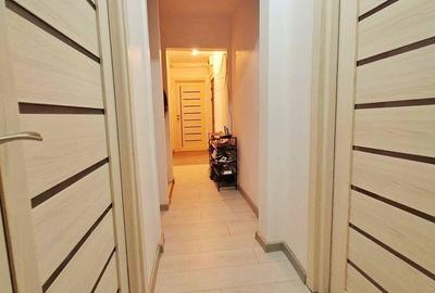 Apartament cu 3 camere decomandat în Sud - 3