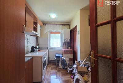 Apartament cu 3 camere decomandat, mobilat în Miorița - 14
