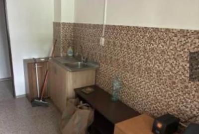 Apartament cu 2 camere semidecomandat în Poarta 6 - 3