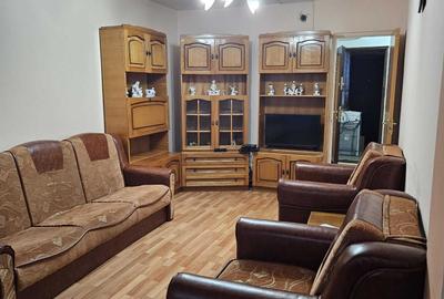Apartament cu 2 camere decomandat în Radu Negru
