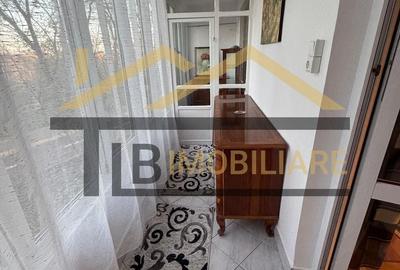 Apartament cu 2 camere decomandat în Cornișa - 11