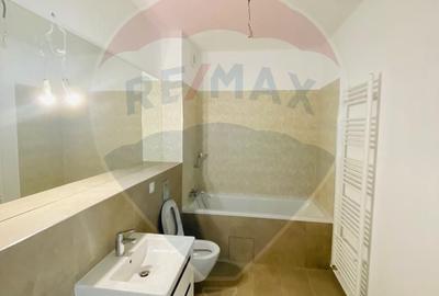 Apartament cu 2 camere în Tei