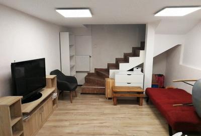 Apartament cu 2 camere semidecomandat în Central
