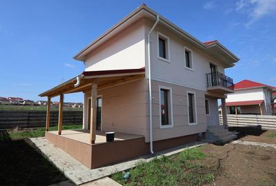 Duplex cu 4 camere cu Canalizare în Lunca Cetățuii - 2