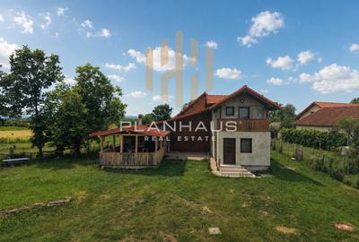 Casă cu 3 camere cu Canalizare în Sălsig