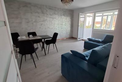 Apartament cu 3 camere decomandat în Rovine - 3