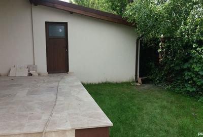 Casă cu 5 camere în Odăile